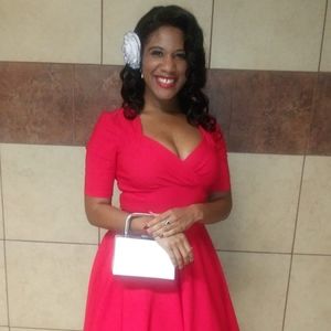 Meet your Posher, Candace